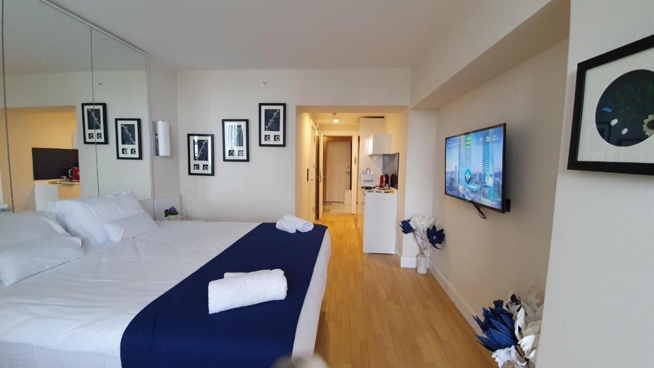 Orbi City Sea View Hotell Batumi Exteriör bild