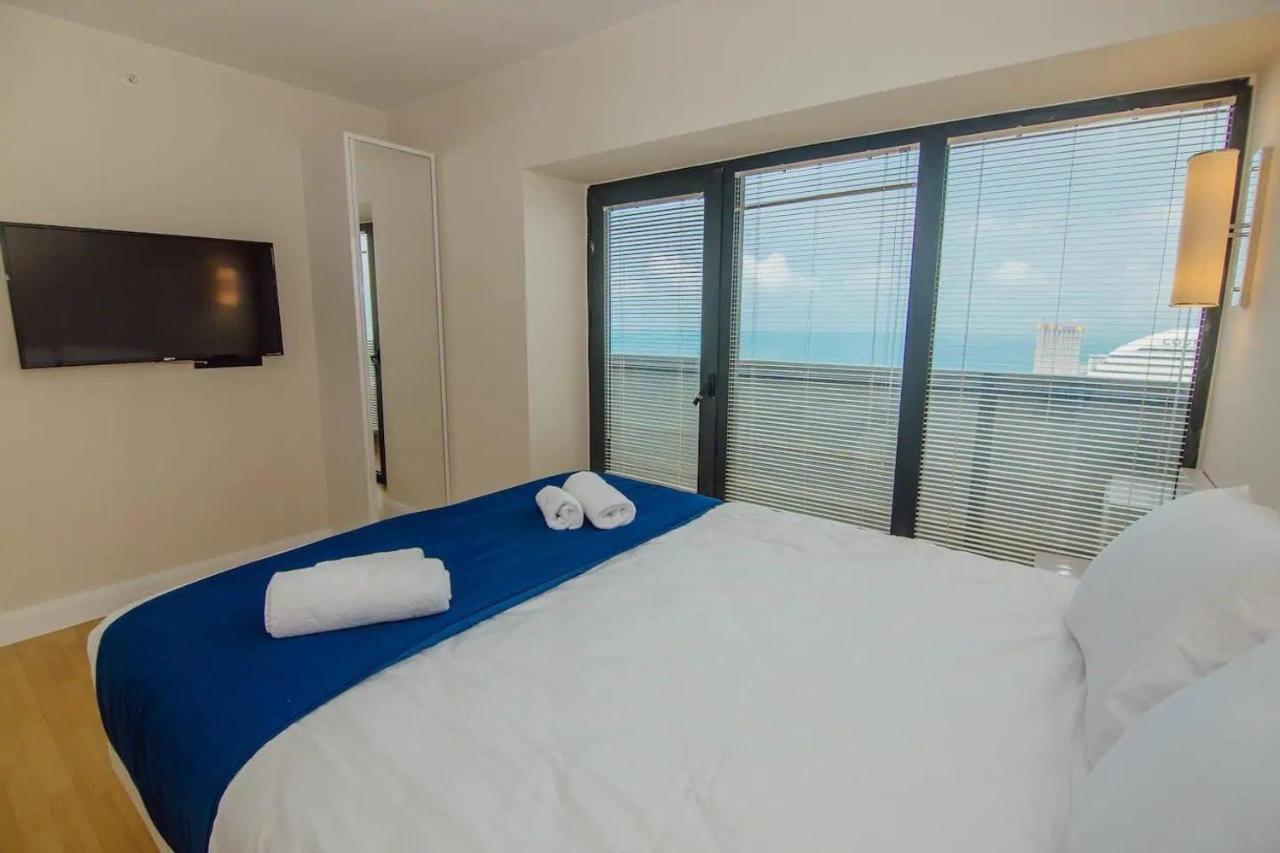 Orbi City Sea View Hotell Batumi Exteriör bild