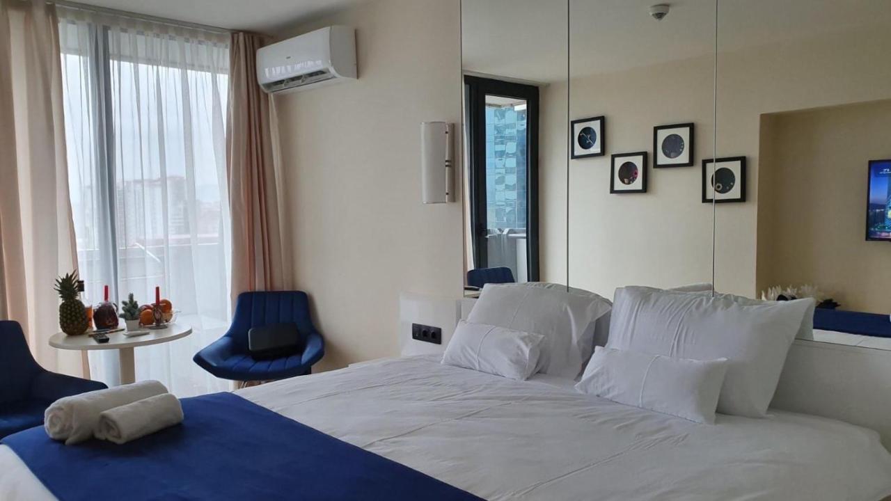 Orbi City Sea View Hotell Batumi Exteriör bild