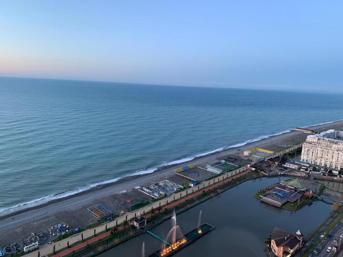 Orbi City Sea View Hotell Batumi Exteriör bild